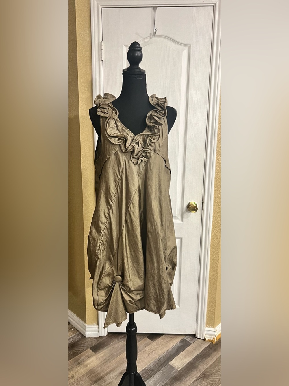 Ruffled V-Neck Bubble Hem Dress in Taupe
